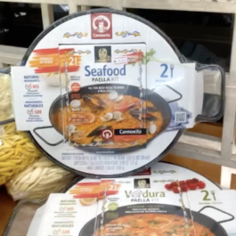 Spanish Paella Pan + Kit (veg or seafood paella, IO Arbequina EVOO, Mediterranean sea salt grinder, pepper grinder)